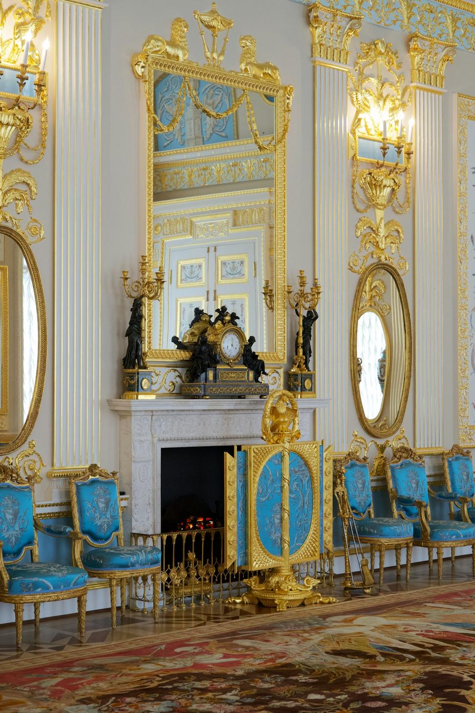 Presidential Velthor Suite